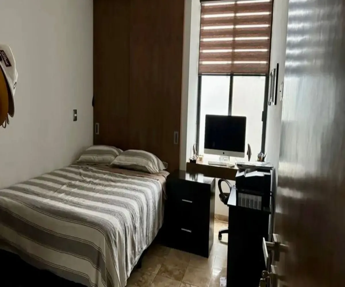 Casa En Venta,La Estancia,Calle Félix Mendelson 5753, Zapopan, Jalisco 45037, 3 Habitaciones,3 Baños,Calle Félix Mendelson,3,p3GdZTG