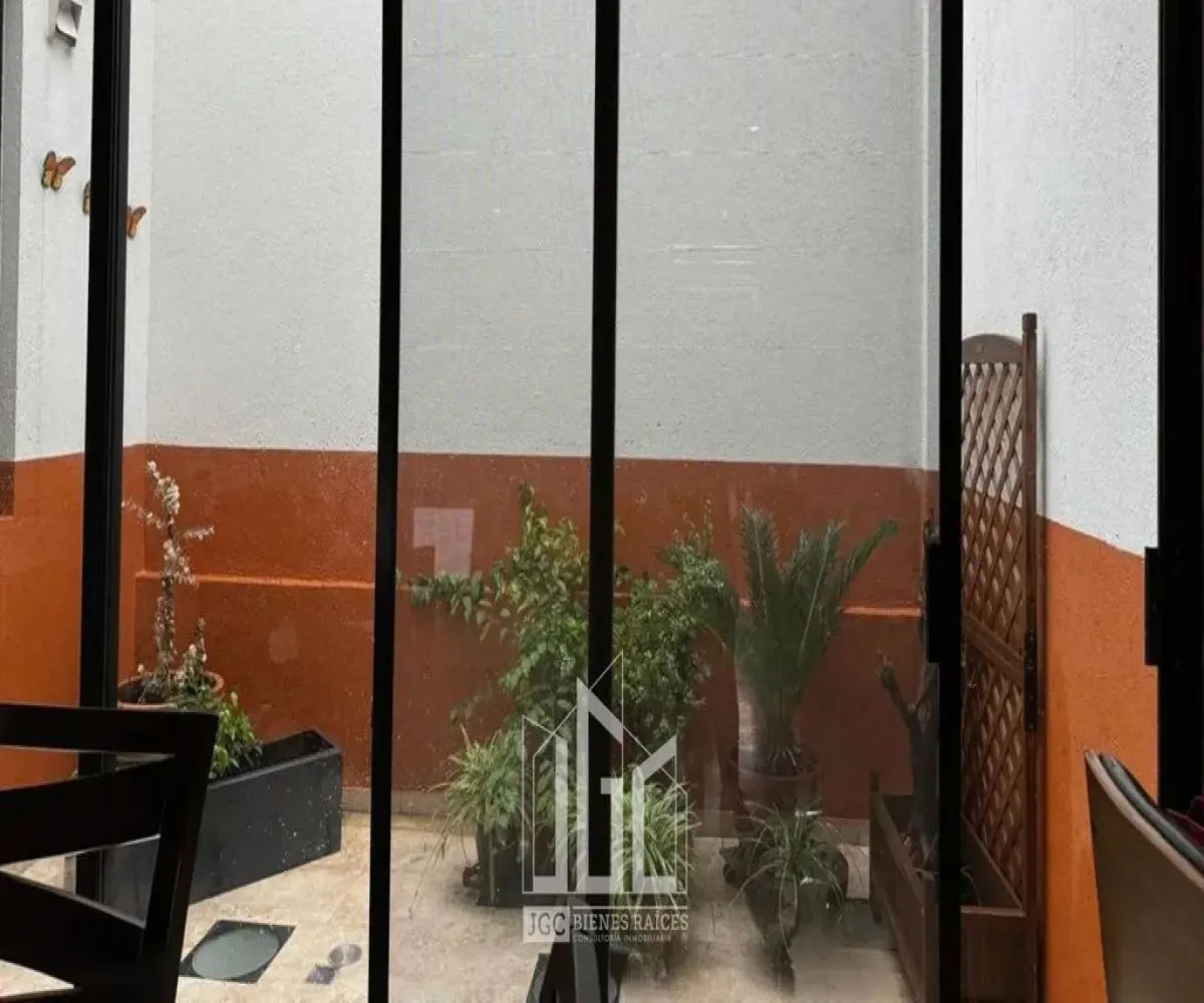 Casa En Venta,La Estancia,Calle Félix Mendelson 5753, Zapopan, Jalisco 45037, 3 Habitaciones,3 Baños,Calle Félix Mendelson,3,p3GdZTG