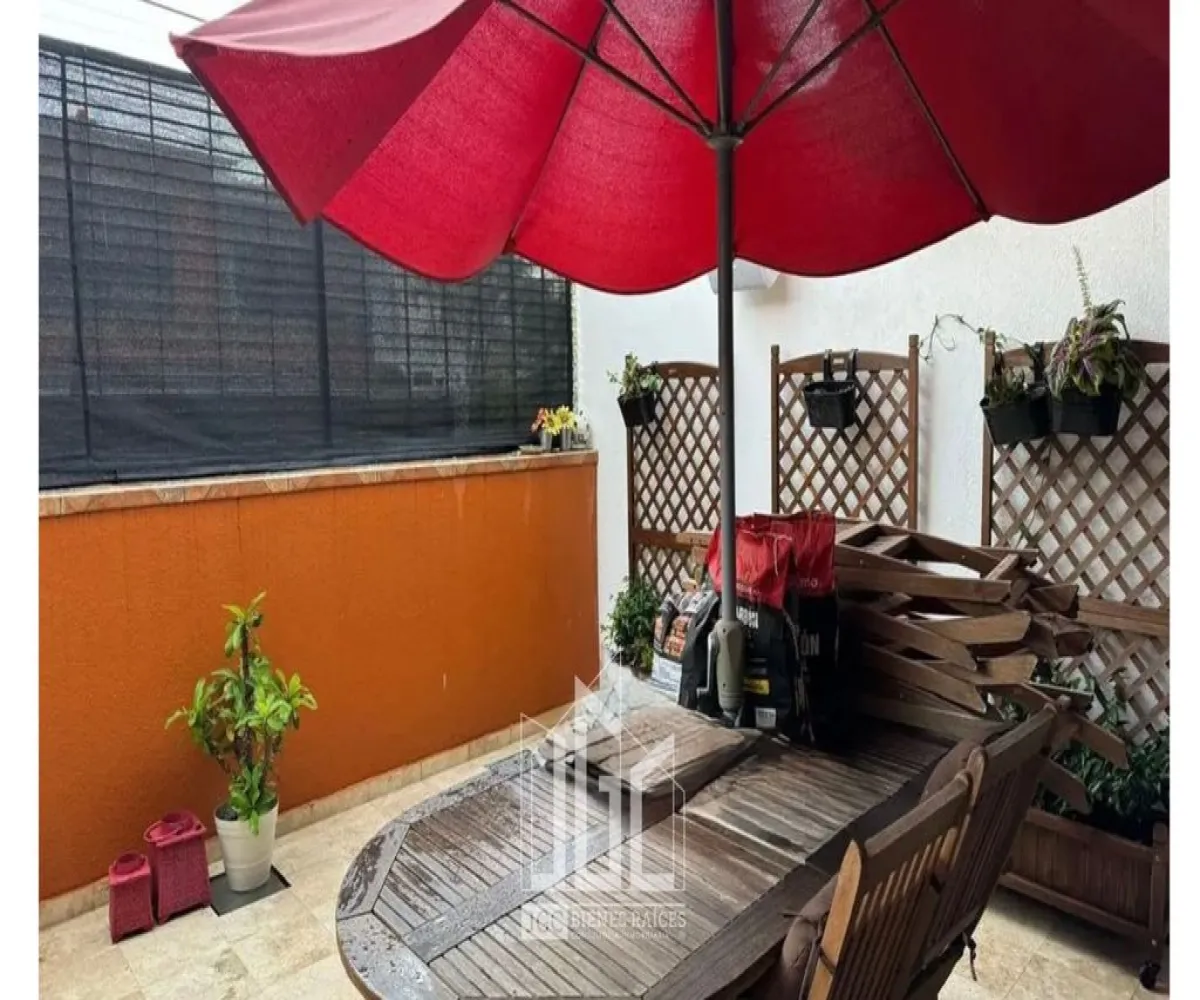 Casa En Venta,La Estancia,Calle Félix Mendelson 5753, Zapopan, Jalisco 45037, 3 Habitaciones,3 Baños,Calle Félix Mendelson,3,p3GdZTG