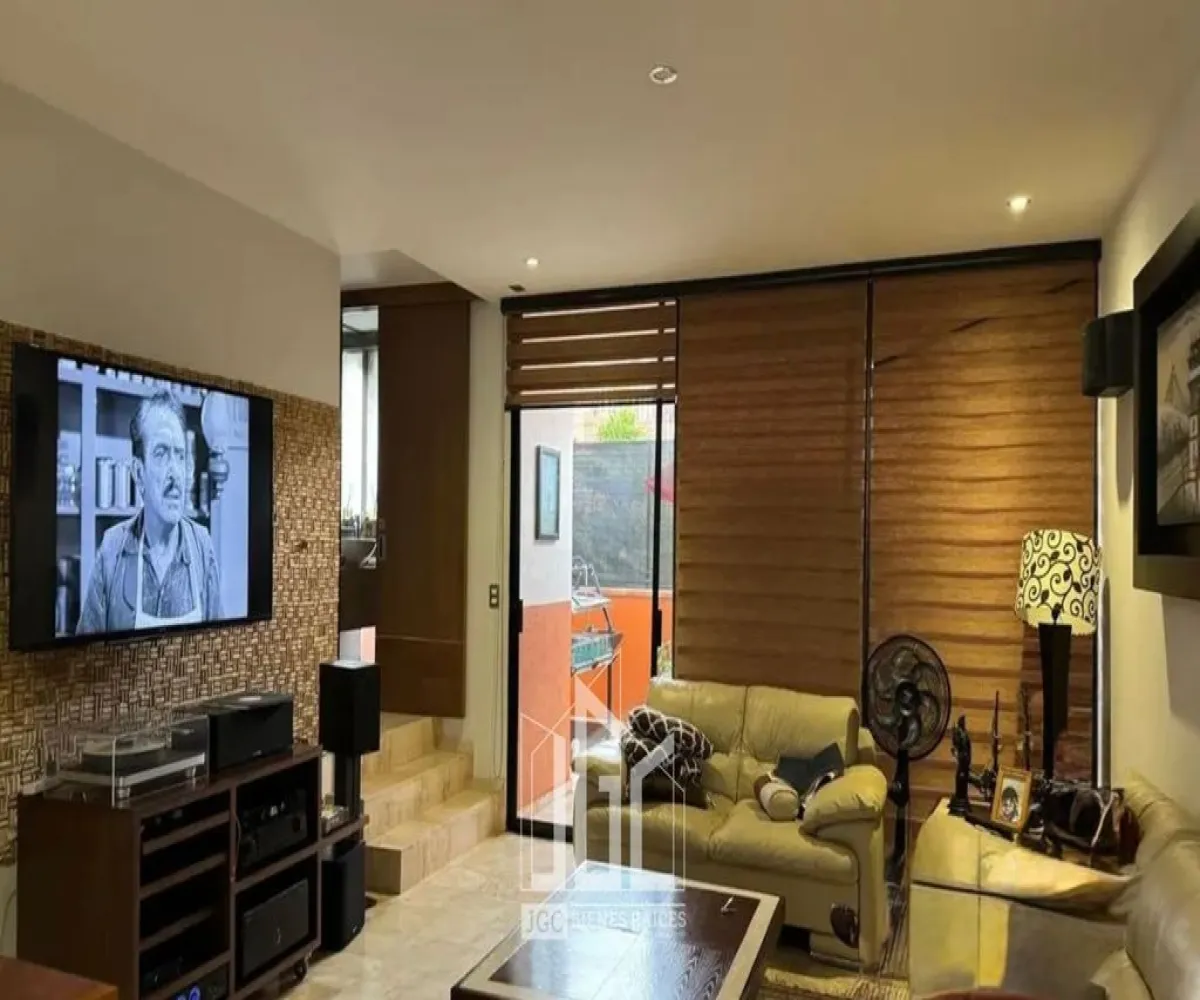 Casa En Venta,La Estancia,Calle Félix Mendelson 5753, Zapopan, Jalisco 45037, 3 Habitaciones,3 Baños,Calle Félix Mendelson,3,p3GdZTG