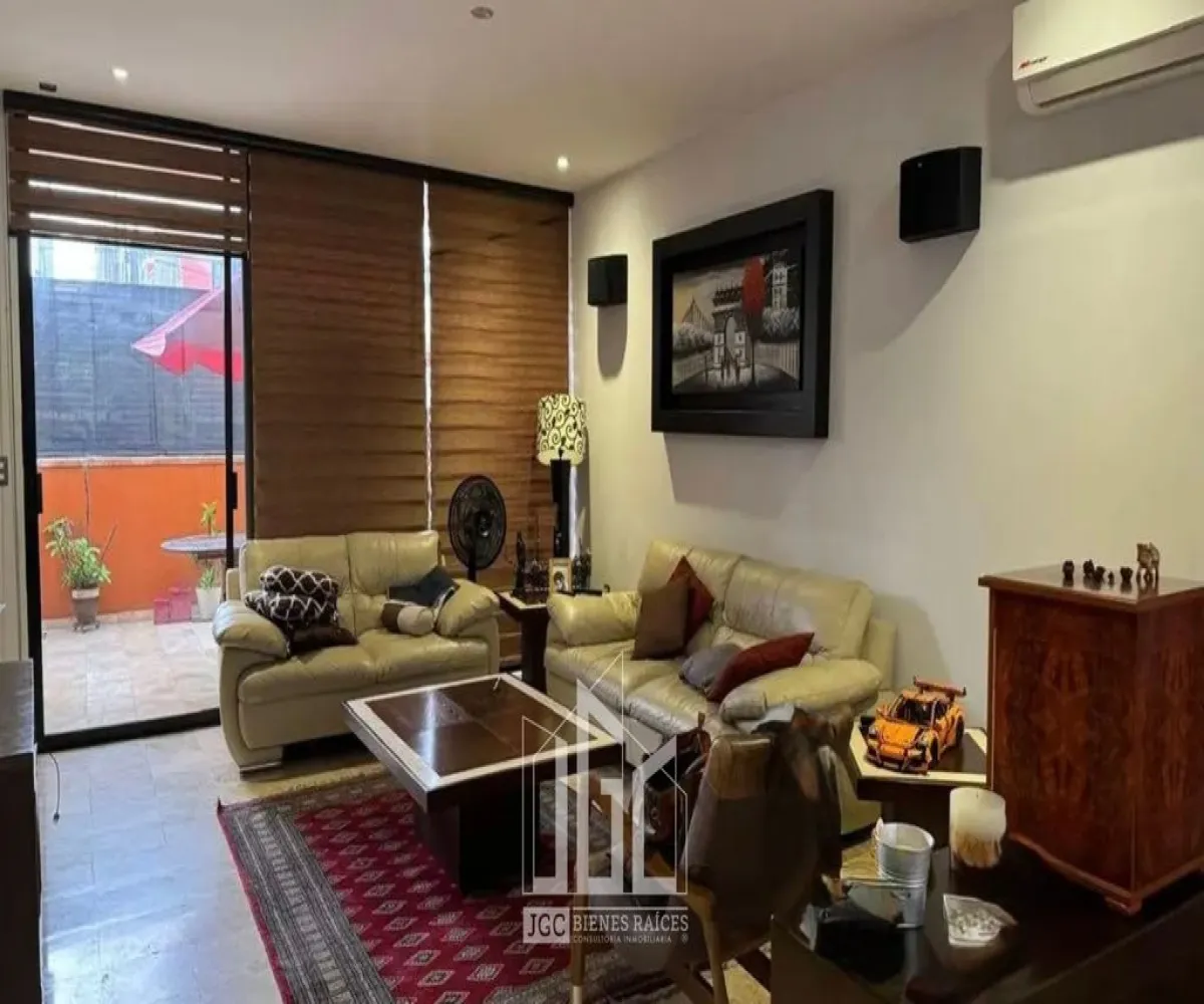 Casa En Venta,La Estancia,Calle Félix Mendelson 5753, Zapopan, Jalisco 45037, 3 Habitaciones,3 Baños,Calle Félix Mendelson,3,p3GdZTG