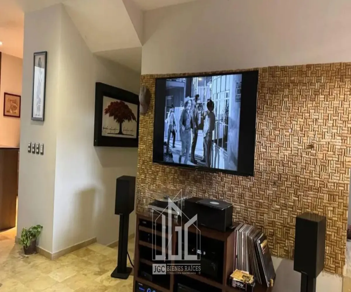 Casa En Venta,La Estancia,Calle Félix Mendelson 5753, Zapopan, Jalisco 45037, 3 Habitaciones,3 Baños,Calle Félix Mendelson,3,p3GdZTG