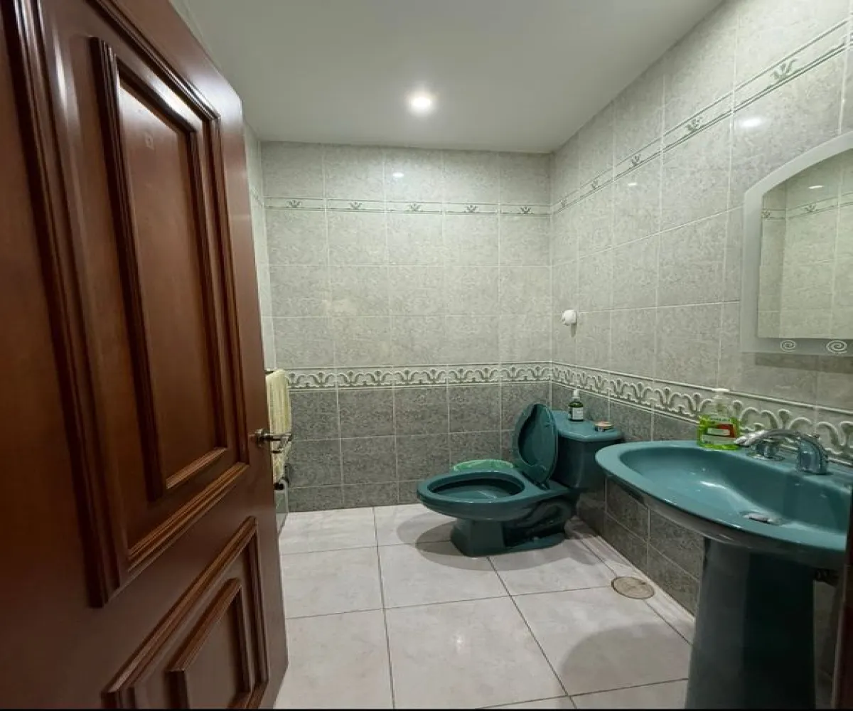 Casa En Venta,Virreyes,Paseo virreyes condolió 9 7, Zapopan, Jalisco 45117, 4 Habitaciones,4 Baños,Paseo virreyes ,4,pakfjZX