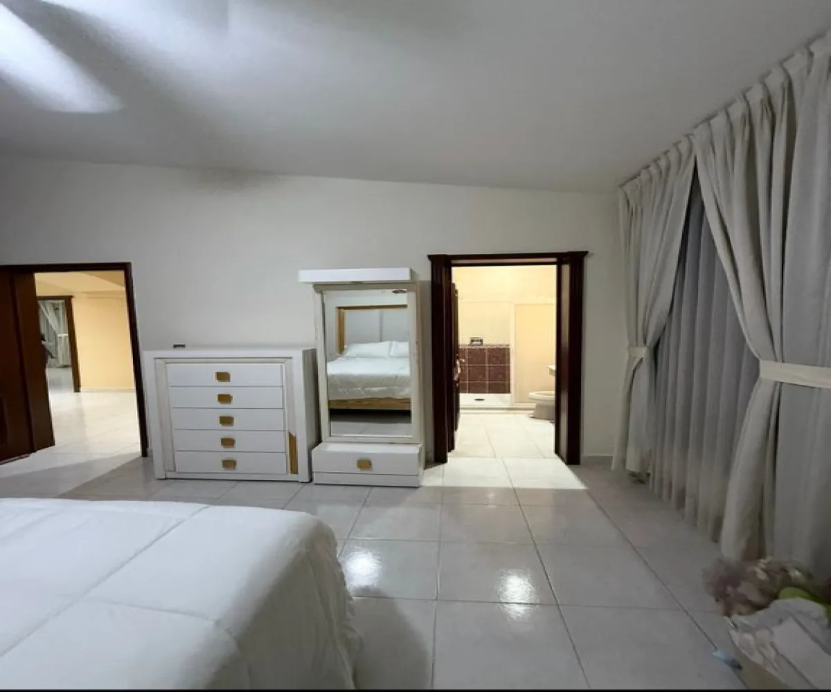 Casa En Venta,Virreyes,Paseo virreyes condolió 9 7, Zapopan, Jalisco 45117, 4 Habitaciones,4 Baños,Paseo virreyes ,4,pakfjZX