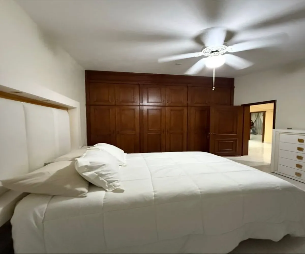 Casa En Venta,Virreyes,Paseo virreyes condolió 9 7, Zapopan, Jalisco 45117, 4 Habitaciones,4 Baños,Paseo virreyes ,4,pakfjZX