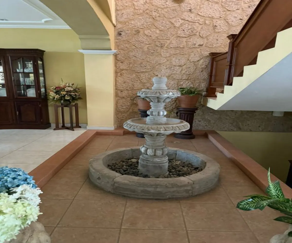 Casa En Venta,Virreyes,Paseo virreyes condolió 9 7, Zapopan, Jalisco 45117, 4 Habitaciones,4 Baños,Paseo virreyes ,4,pakfjZX