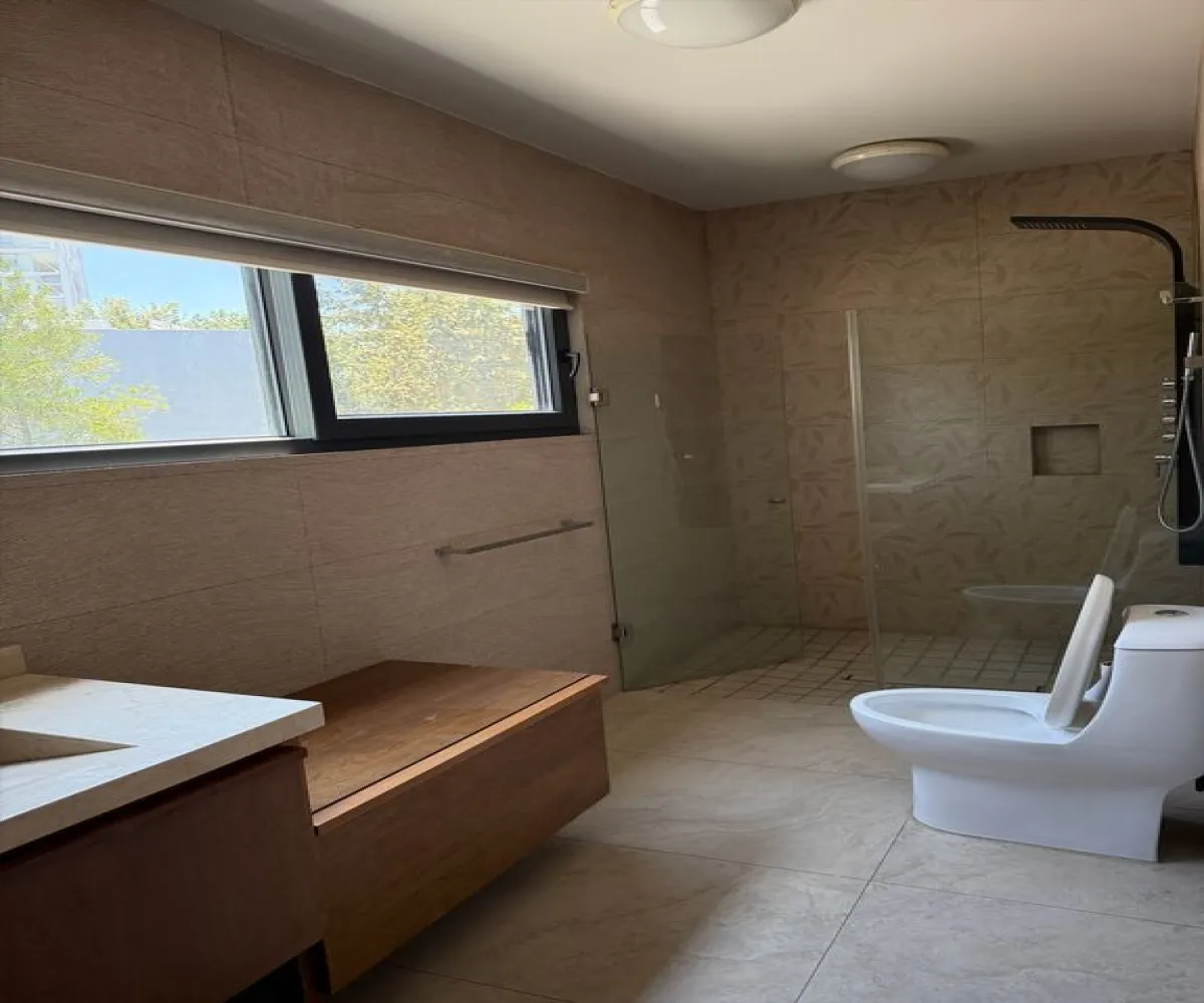 Casa En Venta,Valle Real,Paseo Valle Real S/N, Zapopan, Jalisco 45019, 4 Habitaciones,4 Baños,Paseo Valle Real,1,pwKkiHZ