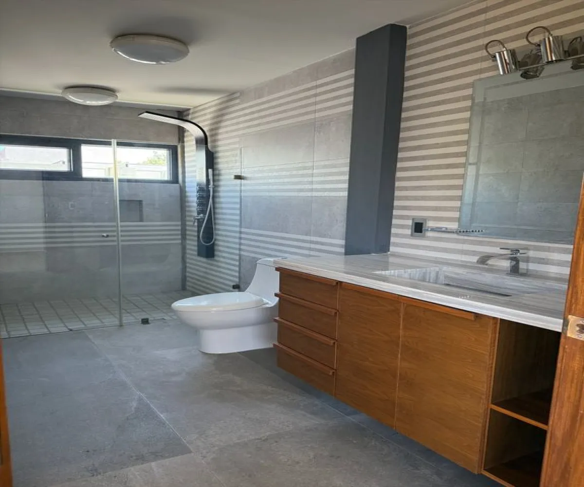 Casa En Venta,Valle Real,Paseo Valle Real S/N, Zapopan, Jalisco 45019, 4 Habitaciones,4 Baños,Paseo Valle Real,1,pwKkiHZ