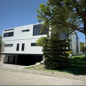 Casa En Venta,Valle Real,Paseo Valle Real S/N, Zapopan, Jalisco 45019, 4 Habitaciones,4 Baños,Paseo Valle Real,1,pwKkiHZ