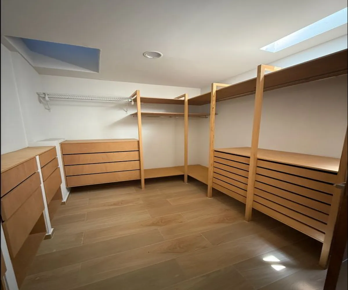 Casa En Venta,Valle Real,Paseo Valle Real S/N, Zapopan, Jalisco 45019, 4 Habitaciones,4 Baños,Paseo Valle Real,1,pwKkiHZ