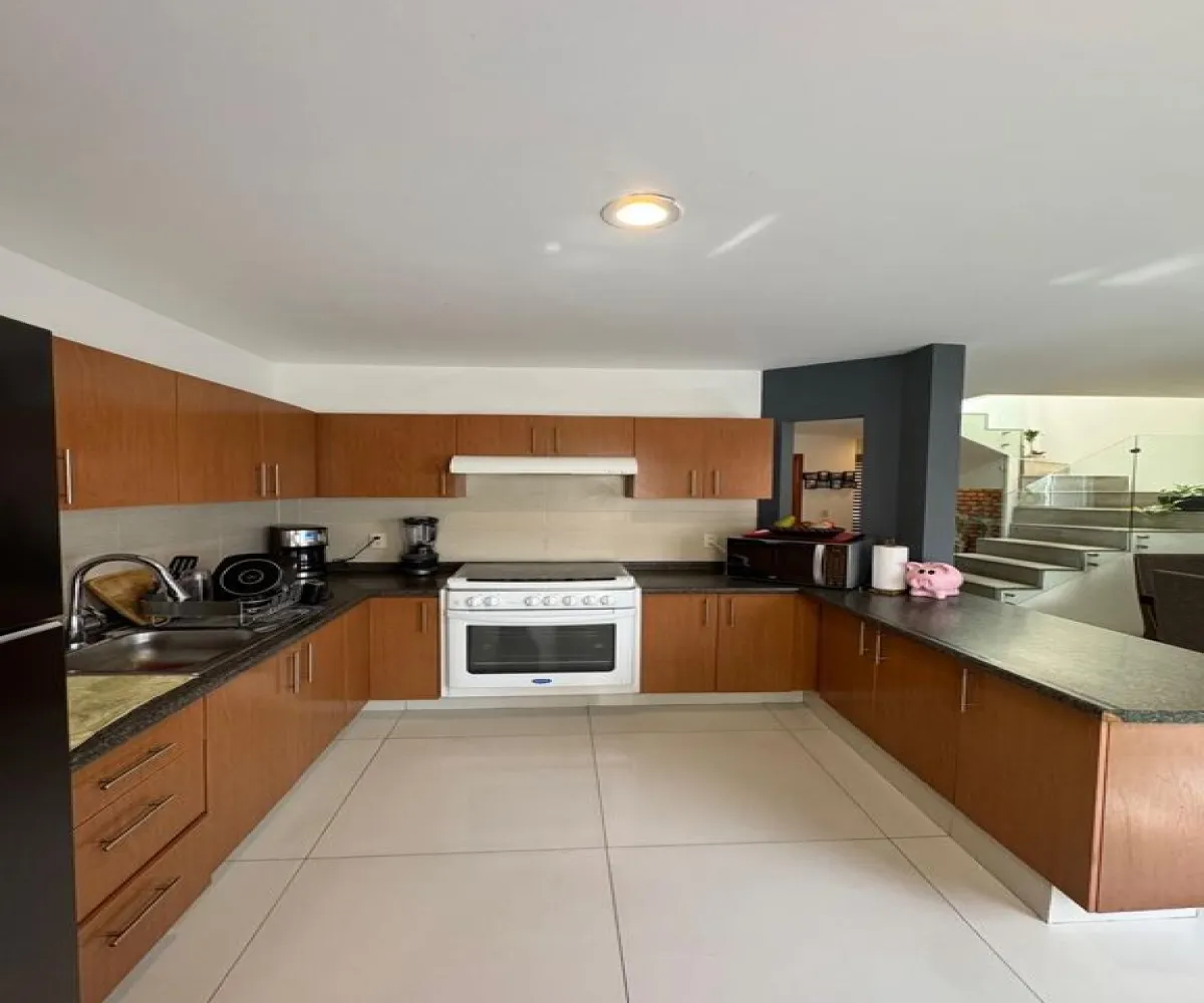 Casa En Venta,La Tijera,Calle Industria Eléctrica 130, Tlajomulco de Zúñiga, Jalisco 45647, 3 Habitaciones,3 Baños,Calle Industria Eléctrica,2,p9XF2Zw