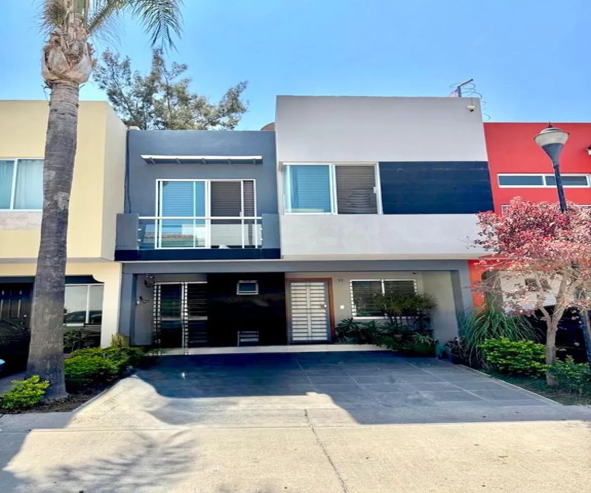 Casa En Venta,La Tijera,Calle Industria Eléctrica 130, Tlajomulco de Zúñiga, Jalisco 45647, 3 Habitaciones,3 Baños,Calle Industria Eléctrica,2,p9XF2Zw