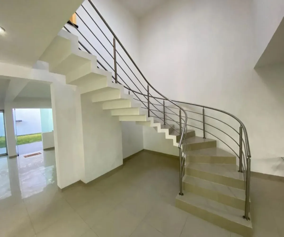 Casa En Venta,Lomas De Guadalupe,Calle Santo Tomás de Aquino 4048, Zapopan, Jalisco 45038, 4 Habitaciones,5 Baños,Calle Santo Tomás de Aquino,2,pQCVcBE
