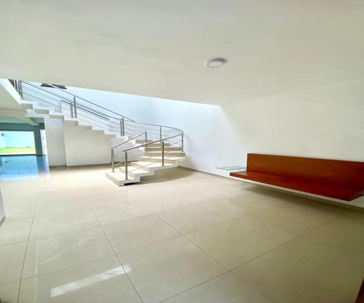 Casa En Venta,Lomas De Guadalupe,Calle Santo Tomás de Aquino 4048, Zapopan, Jalisco 45038, 4 Habitaciones,5 Baños,Calle Santo Tomás de Aquino,2,pQCVcBE