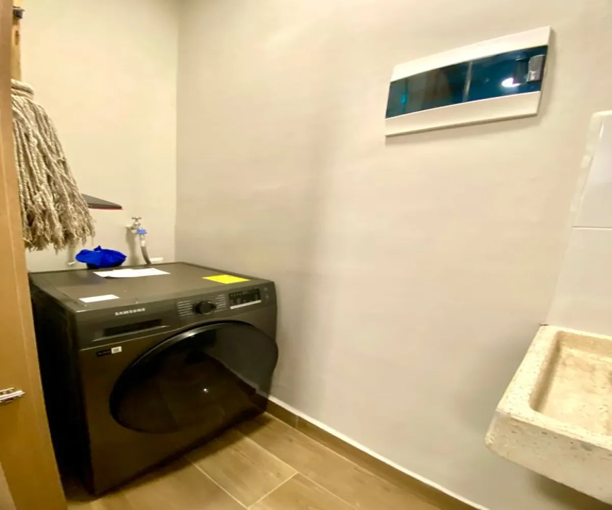 Departamento En Venta,Colomos Providencia,Av. Patria 2644 603, Guadalajara, Jalisco 44620, 2 Habitaciones,2 Baños,Av. Patria,15,pSENwJM