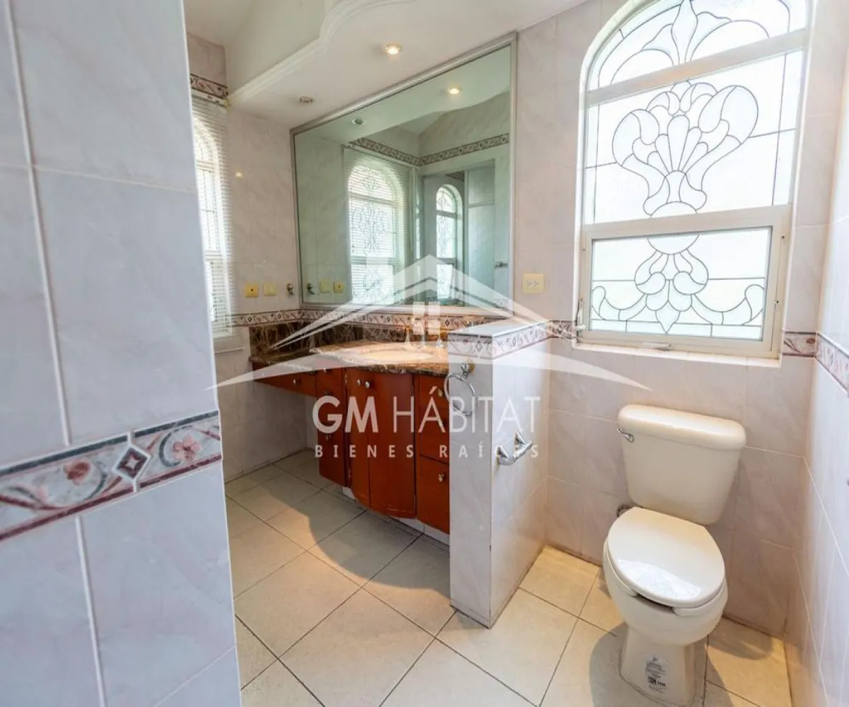 Casa En Venta,Villa Coral,Av Las Palmas 200 200 133, Zapopan, Jalisco 45169, 3 Habitaciones,3 Baños,Av Las Palmas 200 ,2,pXT1RO7