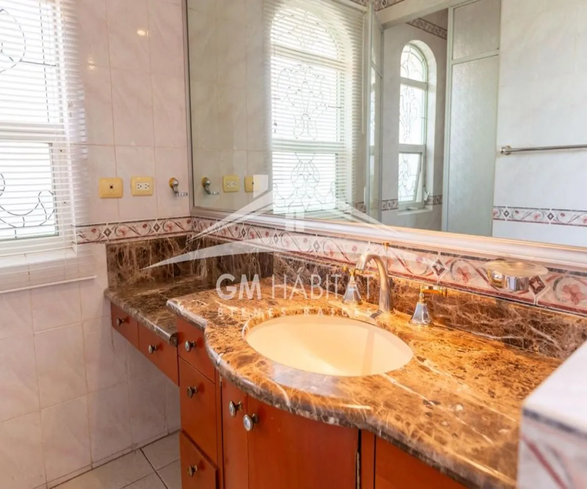 Casa En Venta,Villa Coral,Av Las Palmas 200 200 133, Zapopan, Jalisco 45169, 3 Habitaciones,3 Baños,Av Las Palmas 200 ,2,pXT1RO7