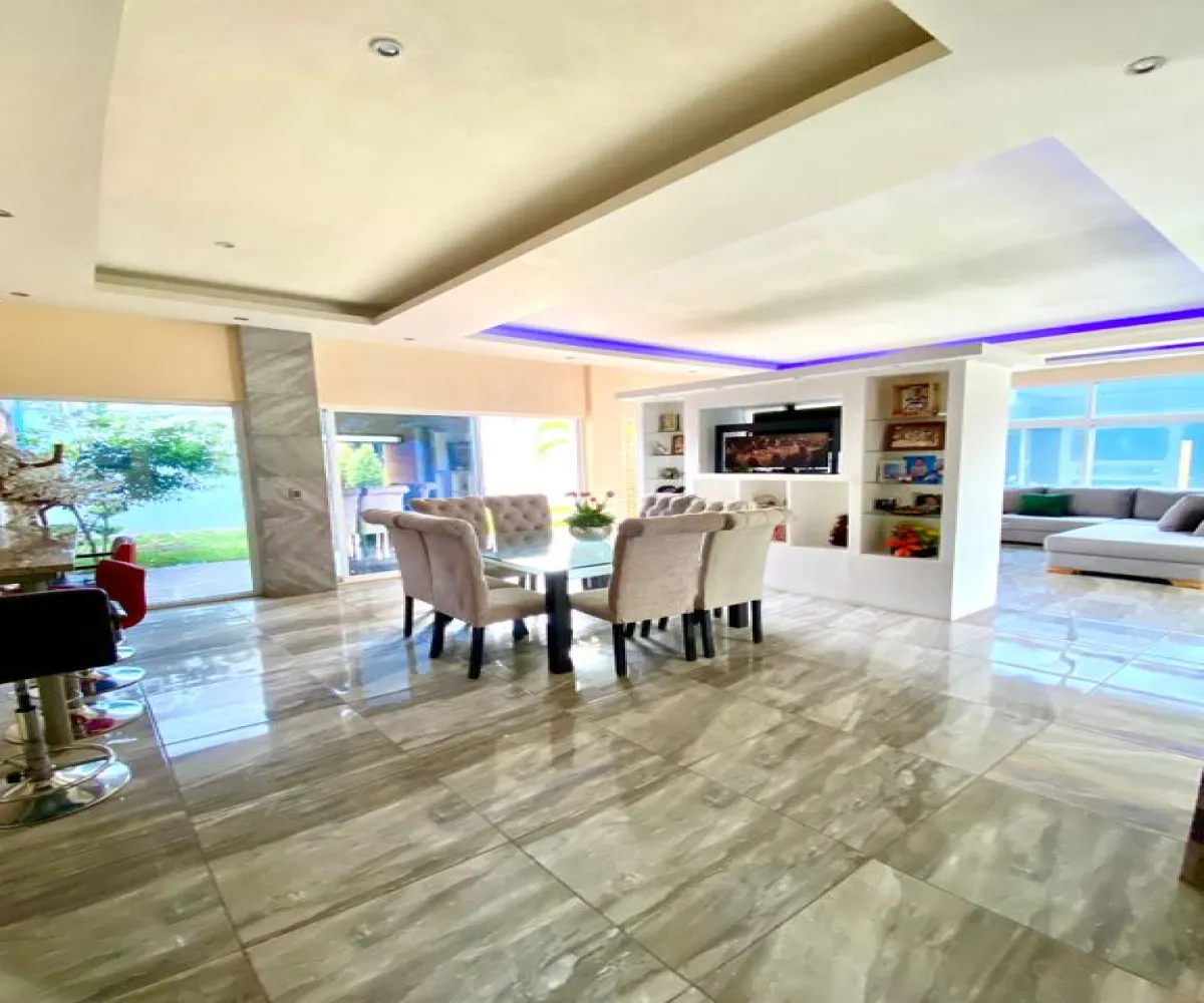 En Venta,Cajititlan,El Potrro de La Segunda Ampliación 34 2, Tlajomulco de Zúñiga, Jalisco 45670, 5 Habitaciones,3 Baños,El Potrro de La Segunda Ampliación ,2,pYNKotD