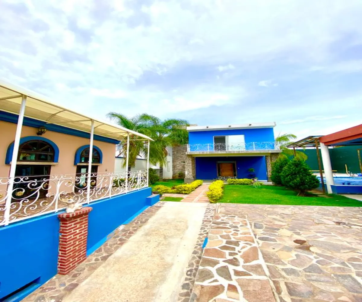 En Venta,Cajititlan,El Potrro de La Segunda Ampliación 34 2, Tlajomulco de Zúñiga, Jalisco 45670, 5 Habitaciones,3 Baños,El Potrro de La Segunda Ampliación ,2,pYNKotD