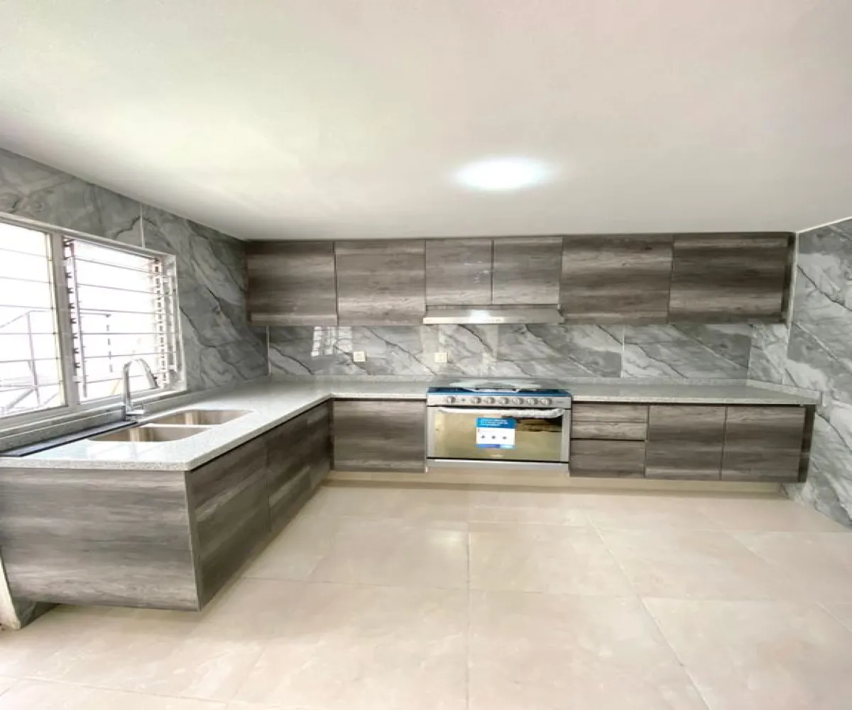 Casa En Venta,Lomas De Guadalupe,Jaime González Ramírez 4520, Zapopan, Jalisco 45038, 4 Habitaciones,3 Baños,Jaime González Ramírez,2,plfMPFF