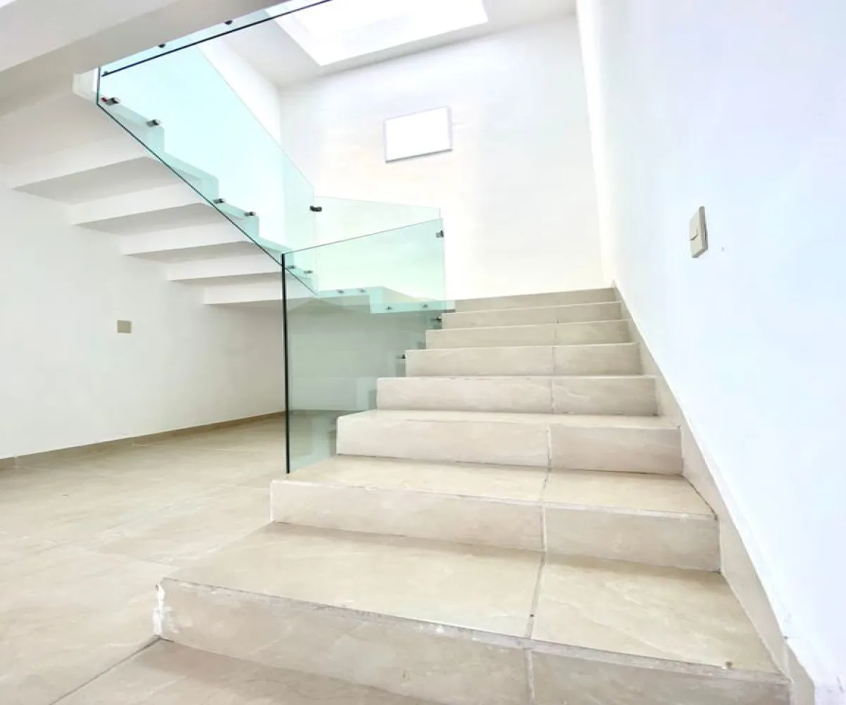 Casa En Venta,Lomas De Guadalupe,Jaime González Ramírez 4520, Zapopan, Jalisco 45038, 4 Habitaciones,3 Baños,Jaime González Ramírez,2,plfMPFF