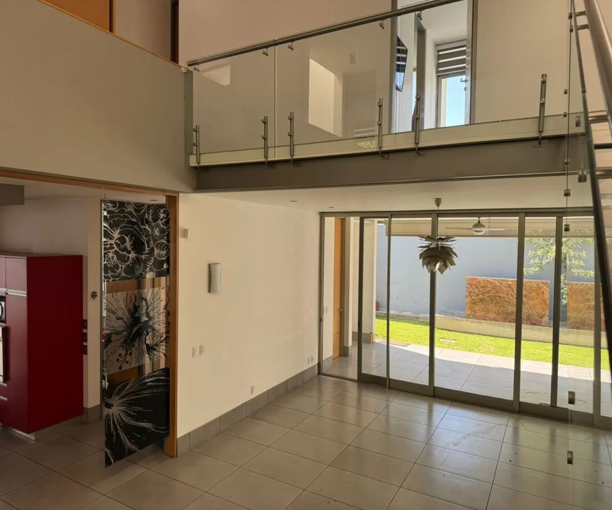 Casa En Venta,Puerta Plata,puerta de la noche S/N, Zapopan, Jalisco 45110, 4 Habitaciones,5 Baños,puerta de la noche ,1,pwzp4Kt