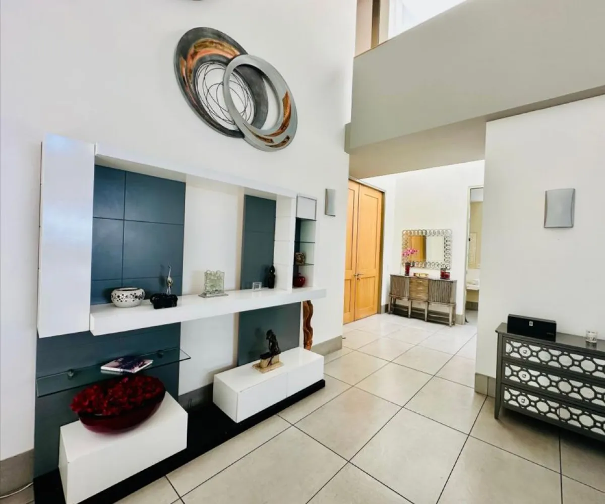 Casa En Venta,Puerta Plata,puerta de la noche S/N, Zapopan, Jalisco 45110, 4 Habitaciones,5 Baños,puerta de la noche ,1,pwzp4Kt