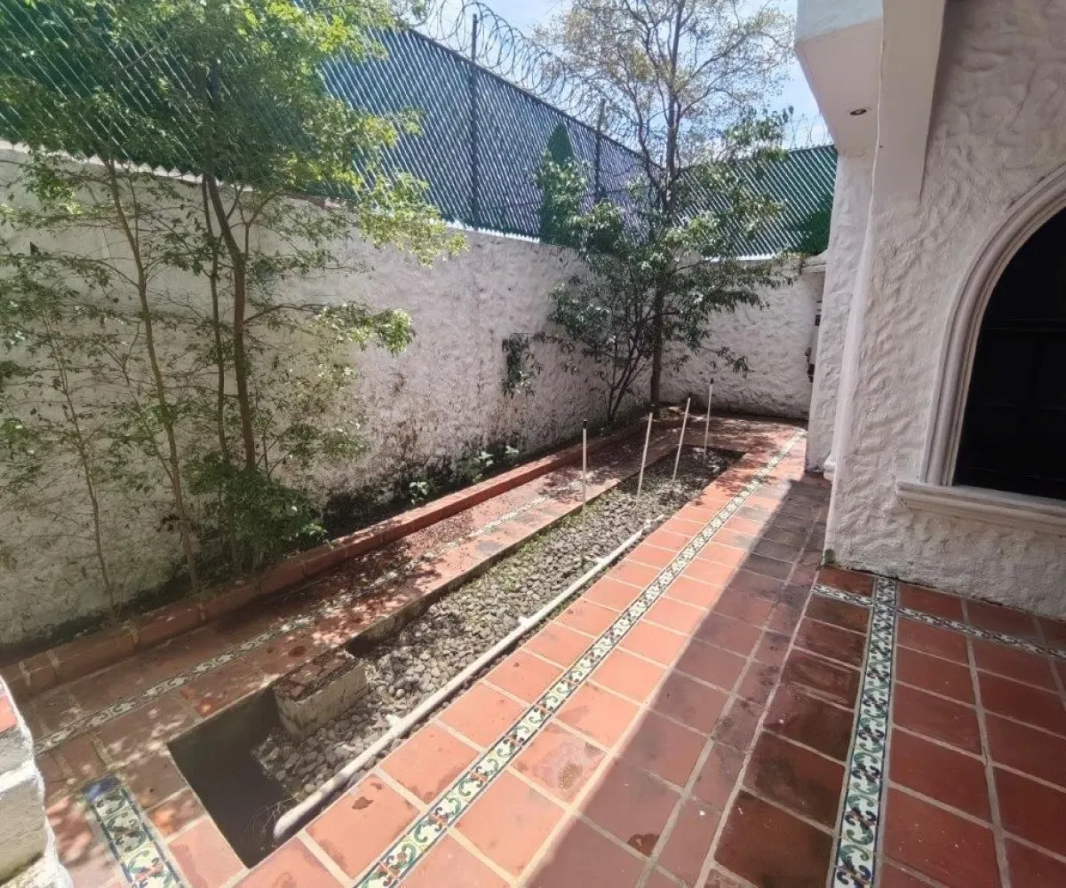Casa En Venta,Ciudad Bugambilias,Remanso de Los Conejos Sur 3122, Zapopan, Jalisco 45237, 3 Habitaciones,3 Baños,Remanso de Los Conejos Sur,1,pHFs3jh