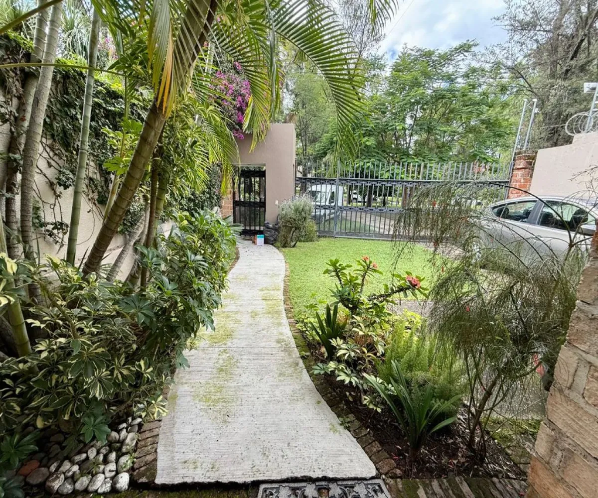 Casa En Venta,Chapalita Oriente,Parque Juan Diego 191, Zapopan, Jalisco 45040, 3 Habitaciones,3 Baños,Parque Juan Diego,2,p3Fq0L6