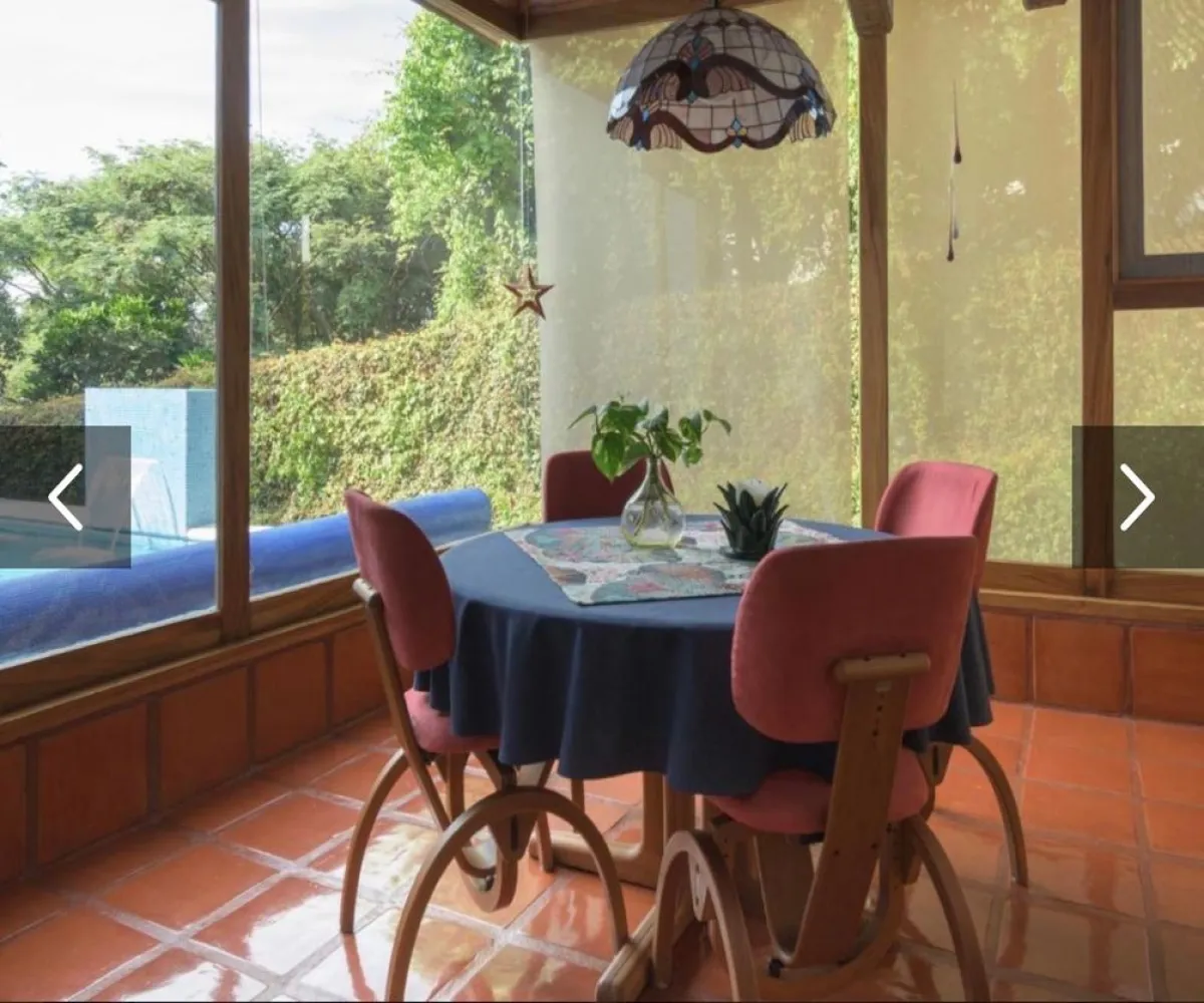 Casa En Venta,Bosques de Chapultepec S/N, Zapopan, Jalisco 45189, 4 Habitaciones,3 Baños,Bosques de Chapultepec,1,paVvtDW