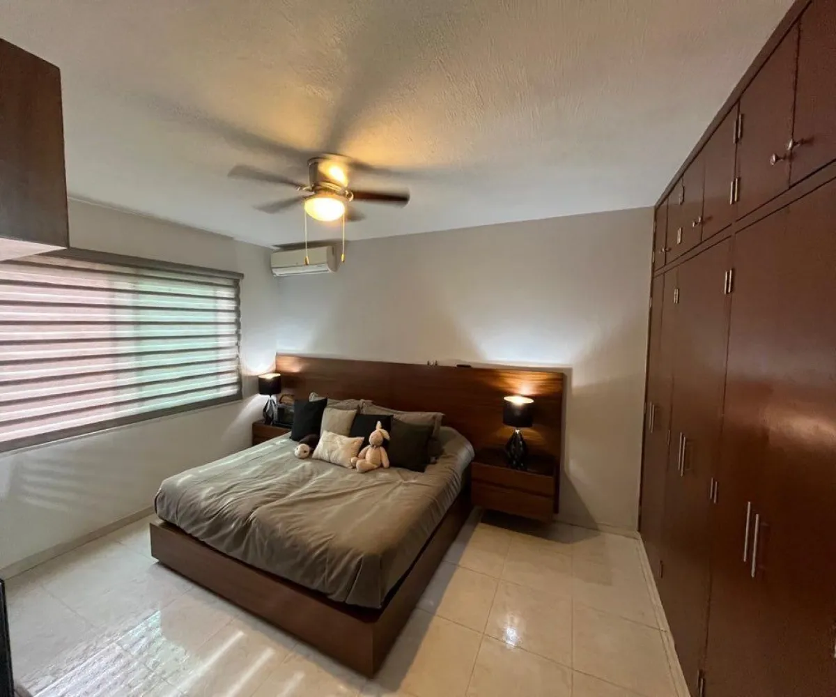 Casa En Venta,Fracc Ciudad Bugambilia,Avenida Lorenzo Barcelata 430 00, Zapopan, Jalisco 45237, 3 Habitaciones,3 Baños,Avenida Lorenzo Barcelata,2,pxwWmMq