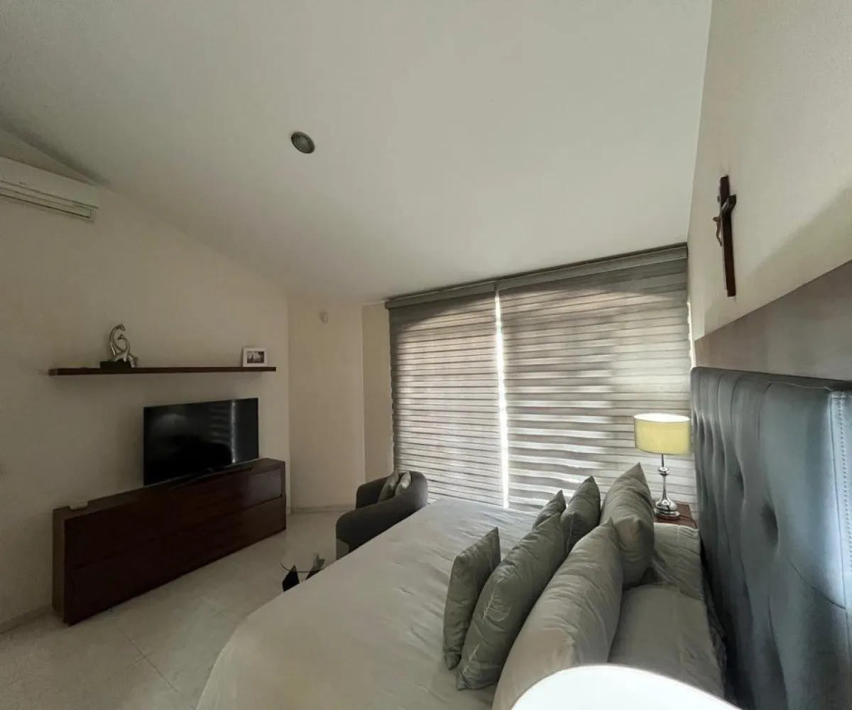 Casa En Venta,Fracc Ciudad Bugambilia,Avenida Lorenzo Barcelata 430 00, Zapopan, Jalisco 45237, 3 Habitaciones,3 Baños,Avenida Lorenzo Barcelata,2,pxwWmMq