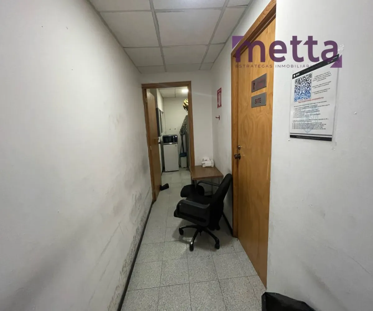 Local En Renta,Colomos Providencia,Avenida Patria 1725, Guadalajara, Jalisco 44660,1 Baño,Avenida Patria,1,puYcLMH