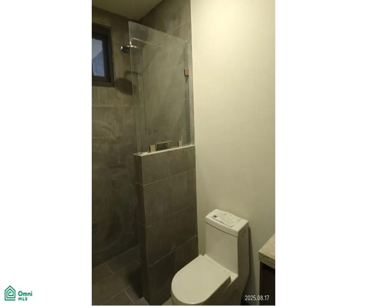 Departamento En Venta,Arcos Vallarta,Privada París 2472, Guadalajara, Jalisco 44130, 1 Cuarto,1 Baño,Privada París,MX25954908