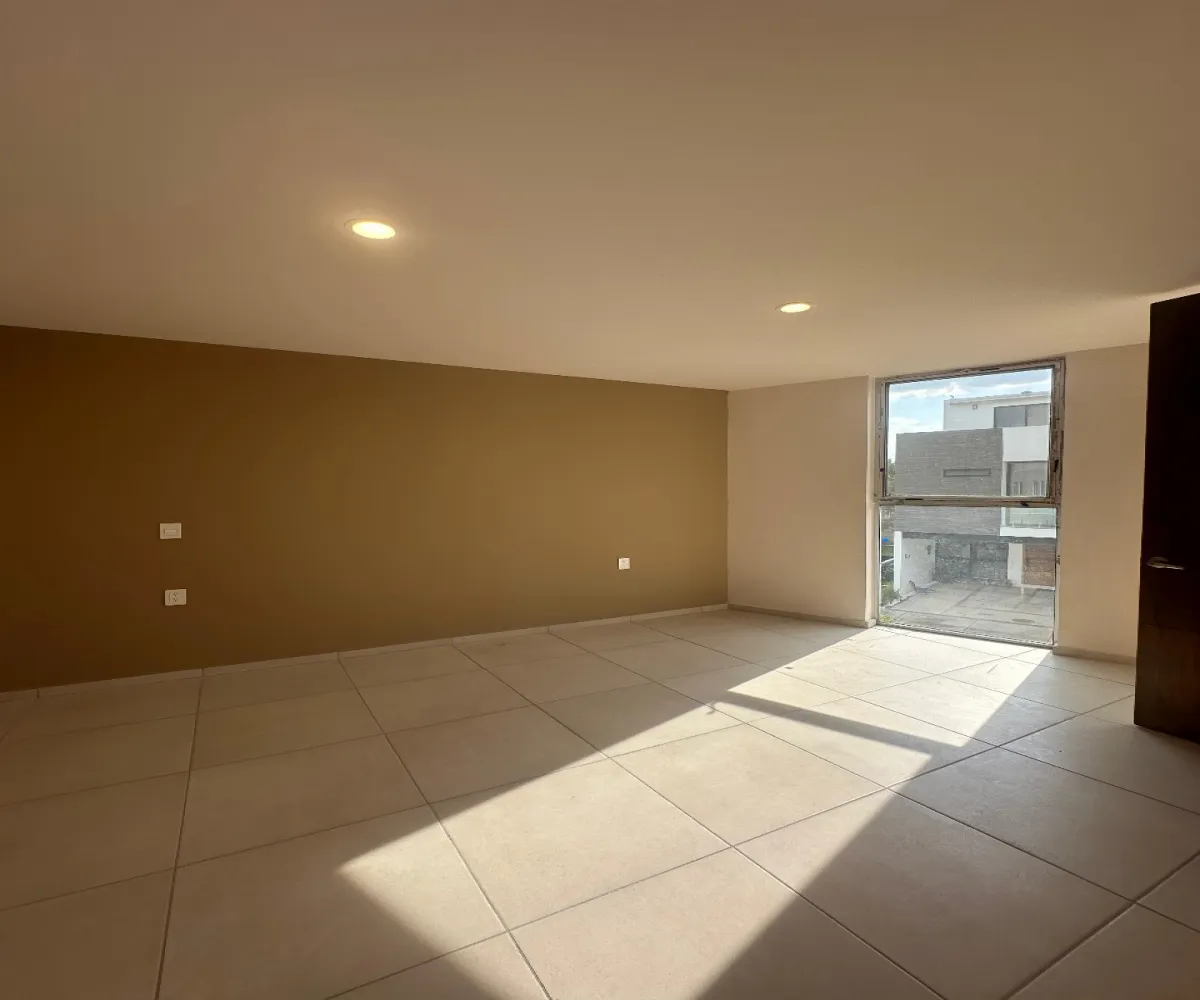 Casa En Venta,Real de Valdepeñas,C. Talavera Pte 3363 84, Zapopan, Jalisco 45130, 4 Habitaciones,3 Baños,Boreales 2,C. Talavera Pte,723248