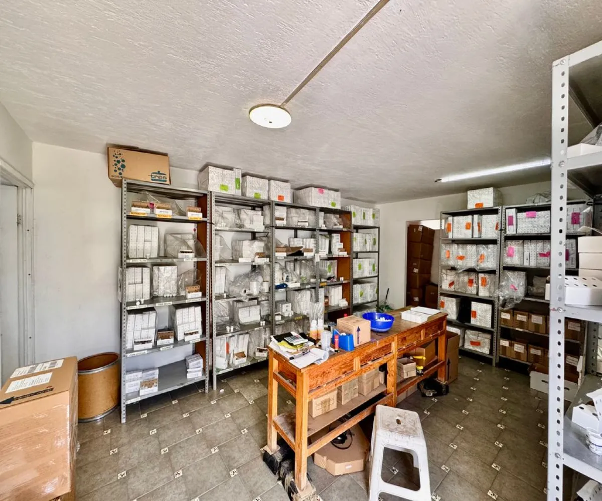 Edificio En Venta,Loma Bonita,Calle 3 50, Zapopan, Jalisco 45086,4 Baños,Calle 3,1,pdRyWn1