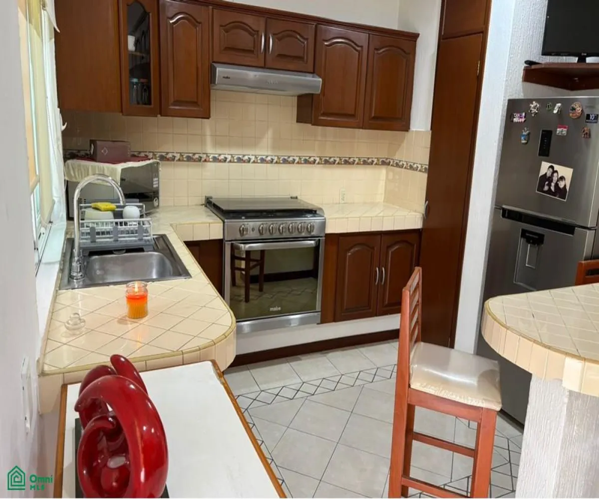 Casa En Renta,Jardines Del Valle,Valle de San Francisco 2535, Zapopan, Jalisco 45138, 3 Habitaciones,2 Baños,Valle de San Francisco,2,MX251014113