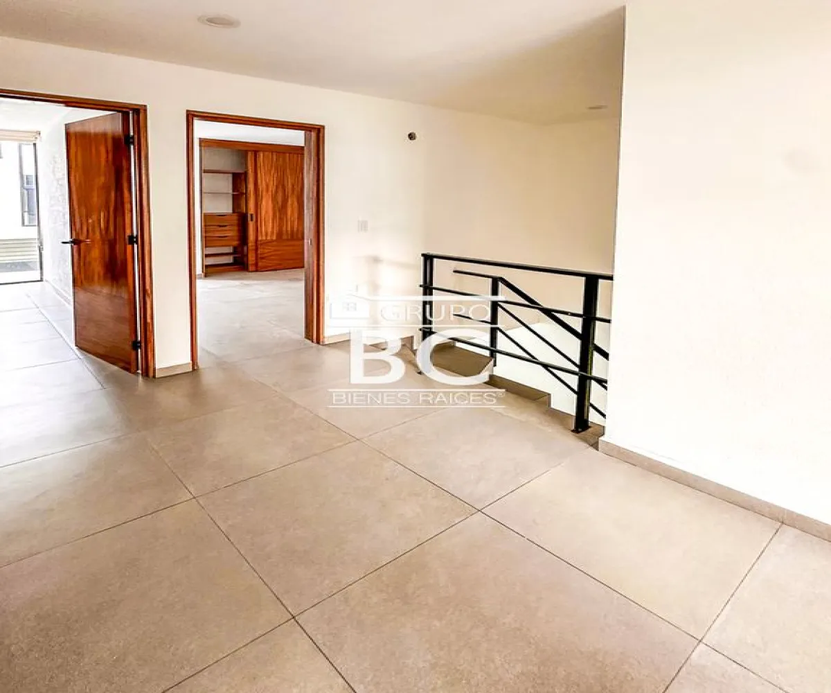 Casa En Venta,san agustin,Avenida Adamar 1185 92, Tlajomulco de Zúñiga, Jalisco 45645, 3 Habitaciones,3 Baños,Avenida Adamar,1,prlYra8