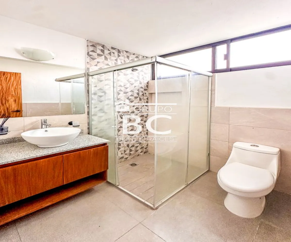 Casa En Venta,san agustin,Avenida Adamar 1185 92, Tlajomulco de Zúñiga, Jalisco 45645, 3 Habitaciones,3 Baños,Avenida Adamar,1,prlYra8