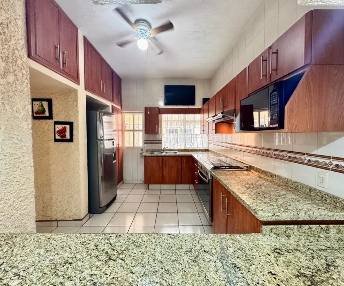 Casa En Venta,Privada Cerrada Matamoros Sur 63, Tlajomulco de Zúñiga, Jalisco 45645, 3 Habitaciones,2 Baños,Privada Cerrada Matamoros Sur,1,p2I84a4