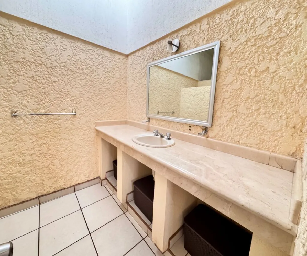 Casa En Venta,Privada Cerrada Matamoros Sur 63, Tlajomulco de Zúñiga, Jalisco 45645, 3 Habitaciones,2 Baños,Privada Cerrada Matamoros Sur,1,p2I84a4