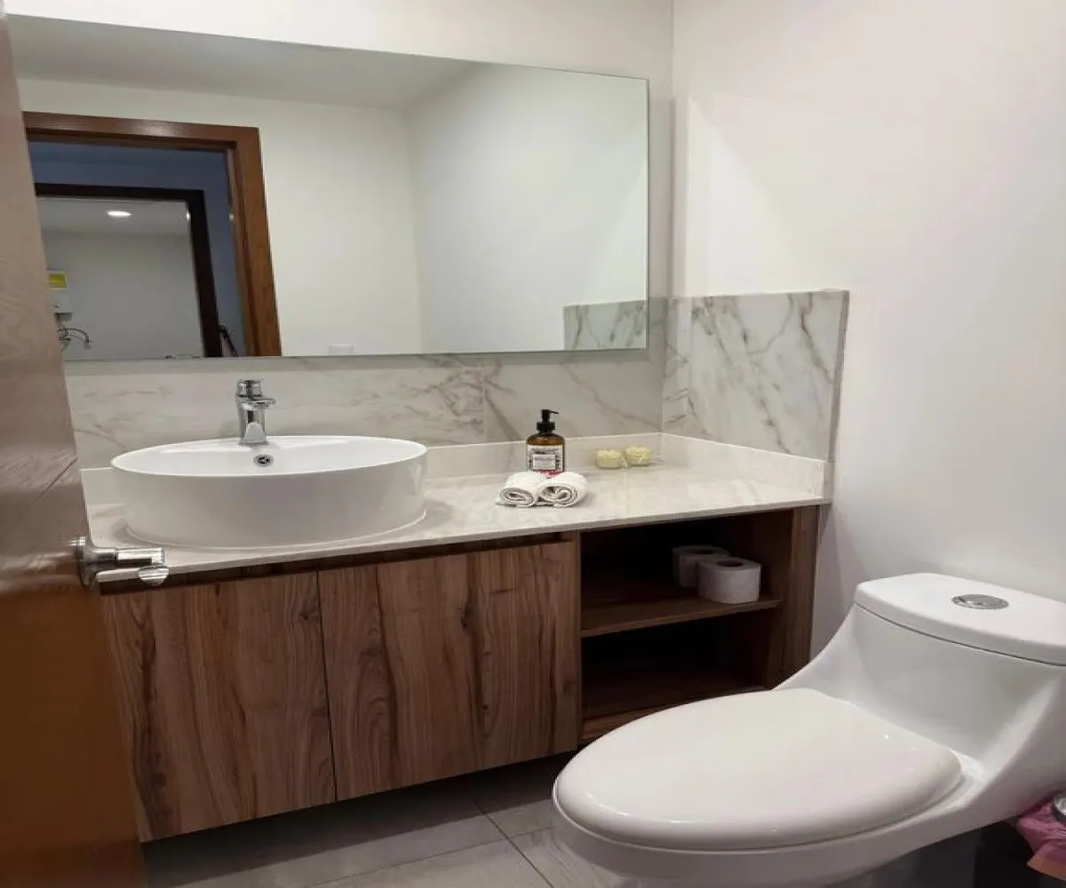 Departamento En Renta,Jardines de la Patria,Avenida Patria 240 702, Zapopan, Jalisco 45110, 1 Cuarto,1 Baño,Avenida Patria,1,pJg2Kv5