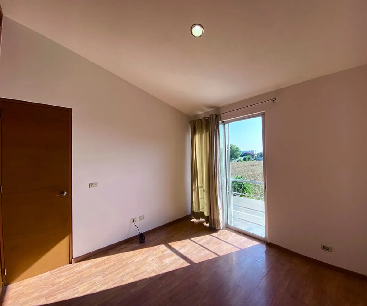 Casa En Renta,Solares Residencial,Avenida Paseo de La Luna 300 21, Zapopan, Jalisco 45019, 3 Habitaciones,2 Baños,Avenida Paseo de La Luna,1,pigjddQ