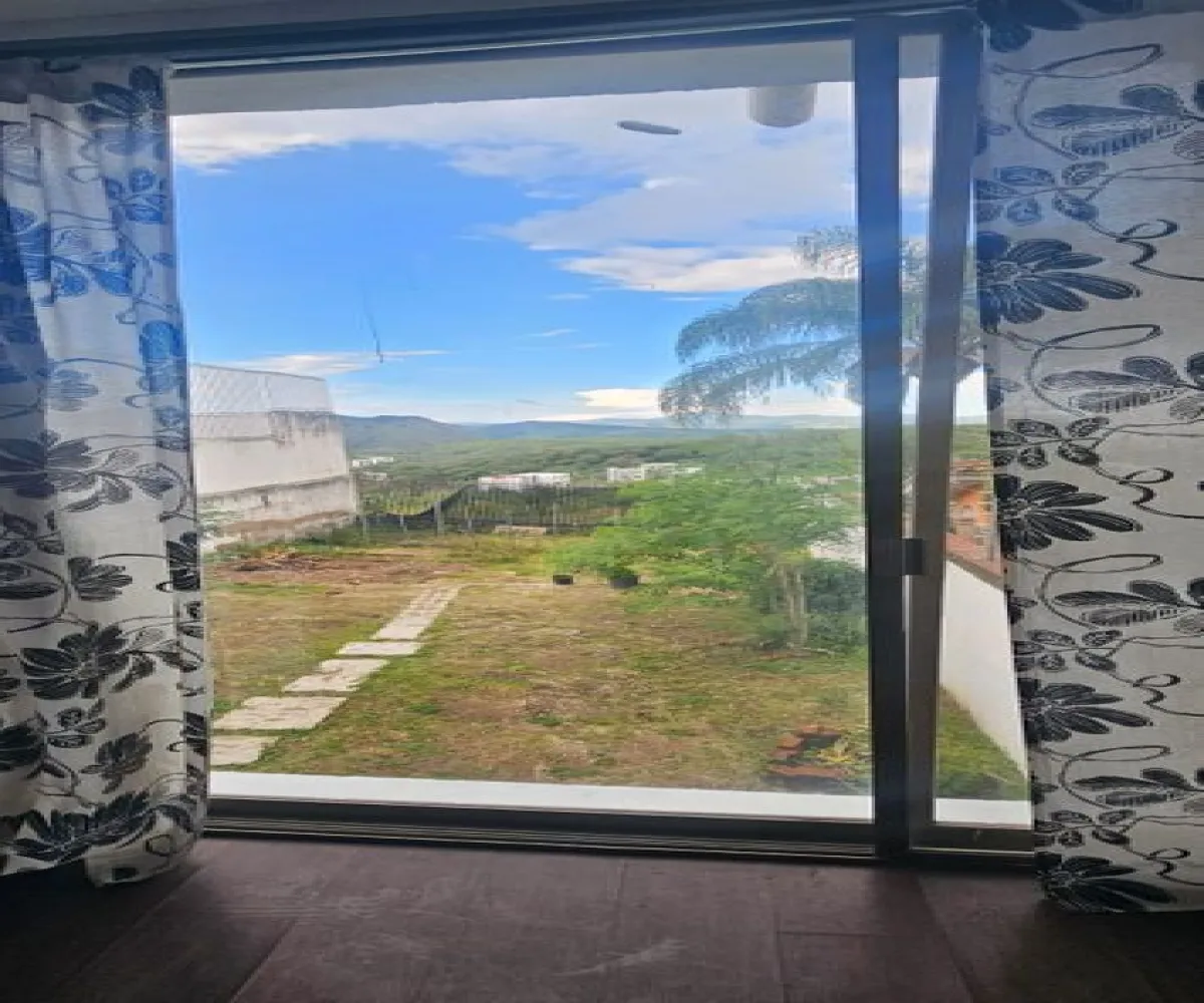 Casa En Venta,Rancho El Centinela,Naranjos 52, Zapopan, Jalisco 45180, 4 Habitaciones,3 Baños,Naranjos ,2,p829RwE