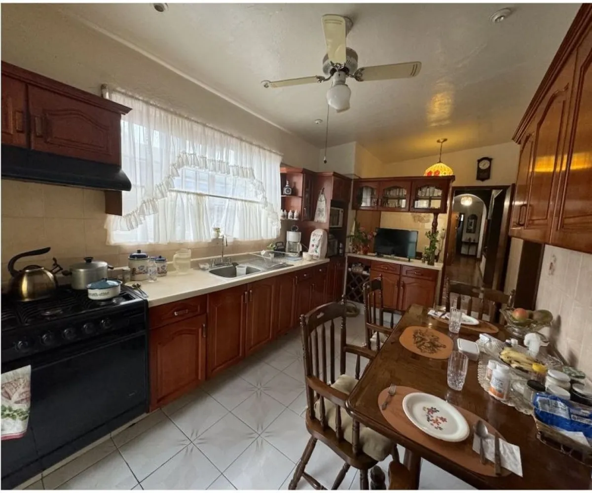 Casa En Venta,Hogares de Nuevo México ,El Zapote 110, Zapopan, Jalisco 45230, 4 Habitaciones,4 Baños,El Zapote ,1,px3nqCg