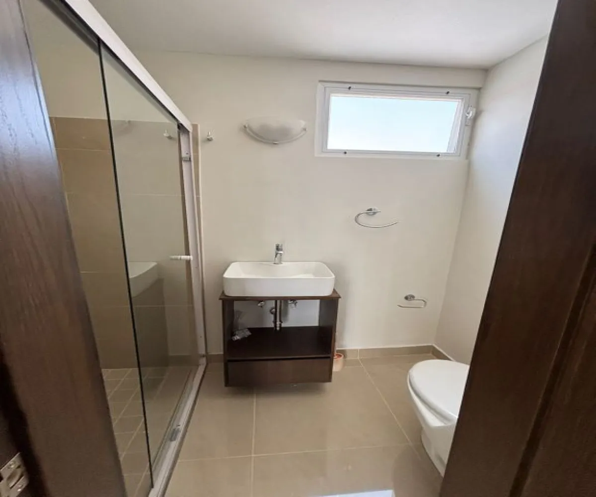 Casa En Venta,Atlas,Río Ameca 2088, Guadalajara, Jalisco 44870, 4 Habitaciones,3 Baños,Río Ameca,2,p174aqA