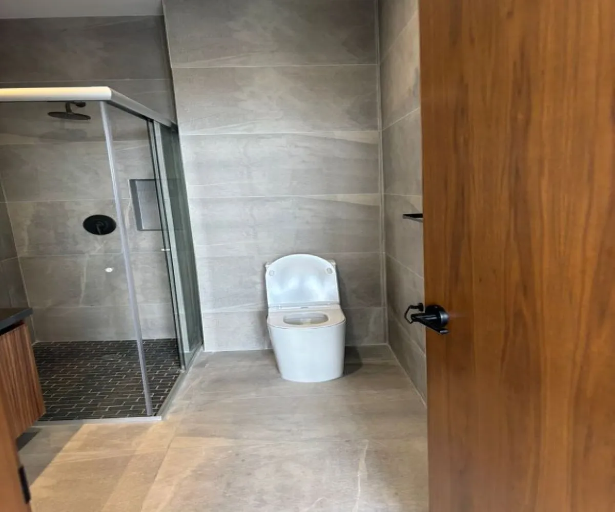 Departamento En Venta,Fracc Puerta De Hierro,Avenida Juan Palomar y Arias 200 14, Zapopan, Jalisco 45116, 2 Habitaciones,2 Baños,Avenida Juan Palomar y Arias,1,pnNzWlj