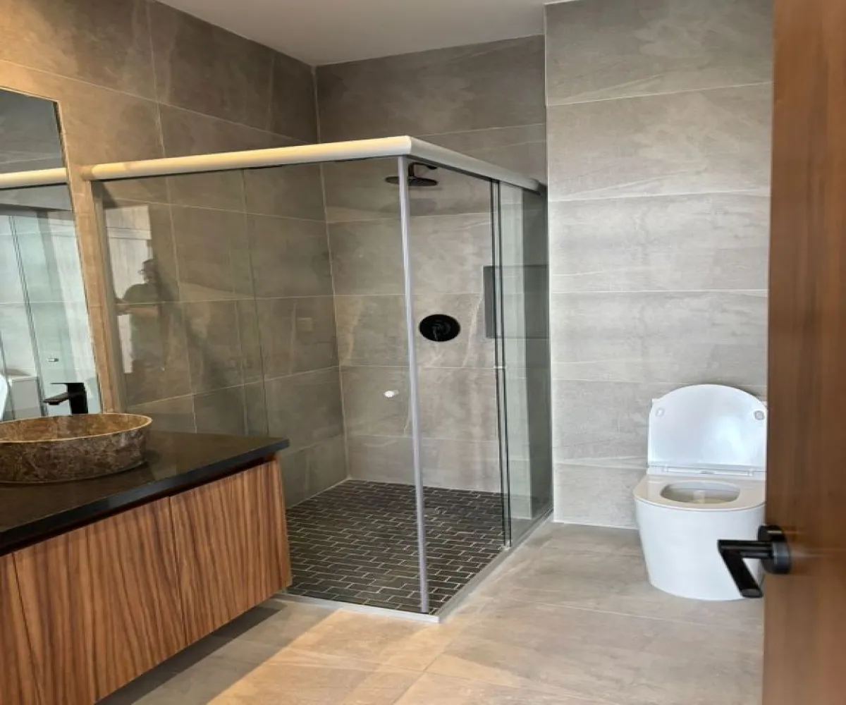 Departamento En Venta,Fracc Puerta De Hierro,Avenida Juan Palomar y Arias 200 14, Zapopan, Jalisco 45116, 2 Habitaciones,2 Baños,Avenida Juan Palomar y Arias,1,pnNzWlj