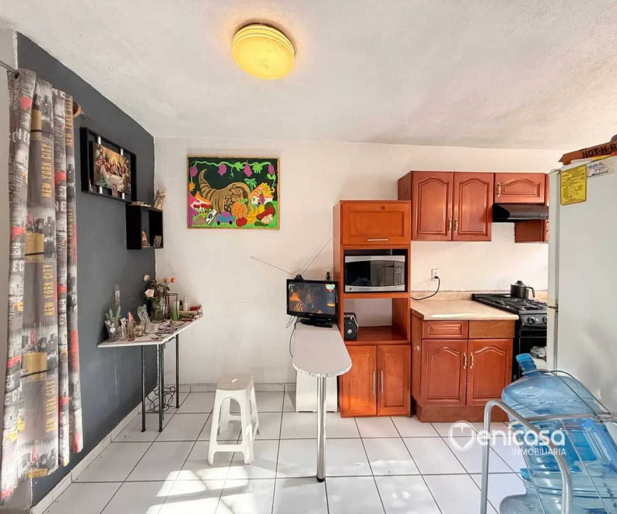 Casa En Venta,Parques de Santa María,Calle Bahía de Pelícanos 1, San Pedro Tlaquepaque, Jalisco 45609, 2 Habitaciones,1 Baño,Calle Bahía de Pelícanos,1,p0WuxGz