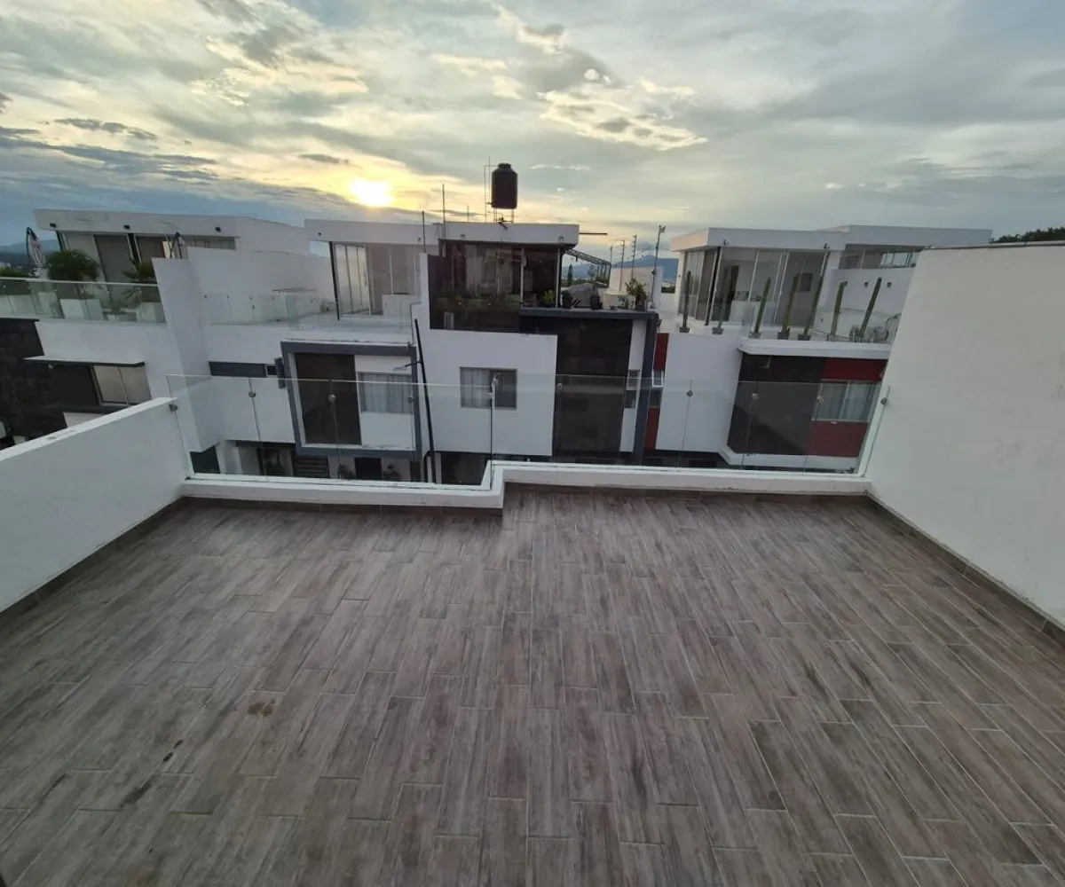 Casa En Venta,Los Robles,Avenida Doctor Angel Leaño 1305, Zapopan, Jalisco 45134, 3 Habitaciones,3 Baños,Avenida Doctor Angel Leaño,3,pu9dQtf